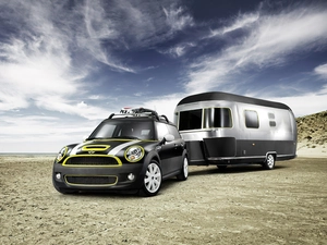 Mini Clubman, camping