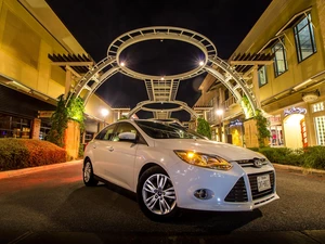 Street, Ford Focus Mk.3, Houses