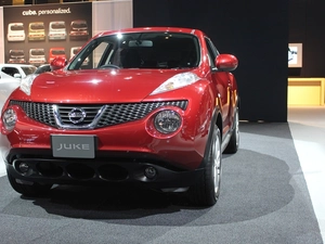 Nissan Juke, saloon