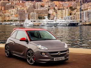 Opel Adam, Houses