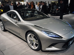 Lotus Elite, World, premiere