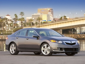 Town, Acura TSX, presentation