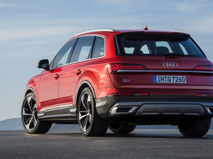 Back, Red, Audi Q7