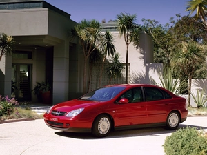 Red, Citroen C5