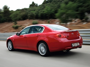 Red, Infiniti G37