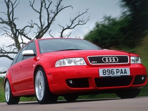 Red, Audi RS4