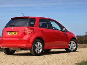 Red, Suzuki SX4