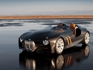 BMW 328 Concept, reflection