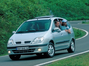 Renault Scenic, silver