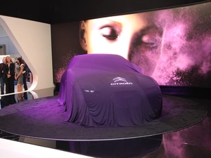 Covered by, Citroen Revolte