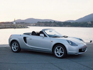 Toyota MR 2, Roadster
