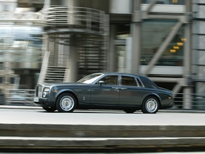 mounted, Rolls-Royce Phantom, system