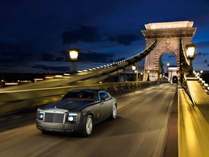 Rolls-Royce Phantom Coupe, bridge