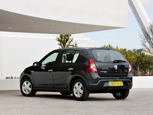Dacia Sandero, HAND, driver, Doors