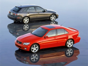 Combi, Lexus IS, Sedan