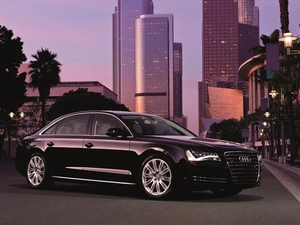 Audi A8 D4, skyscrapers