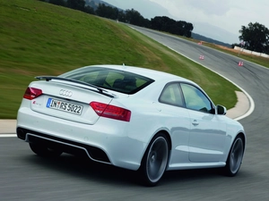 track, Audi RS5, spoiler