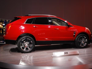 exhibition, Red, Cadillac SRX