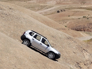 rally, Dacia Duster, Steep