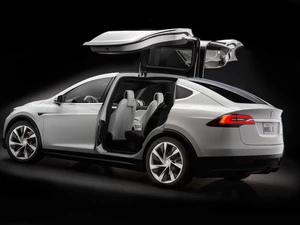 Tesla, Model X