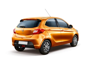 Tata Tiago Revotron XZ, 2016