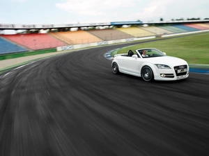 Audi TT, Properties, driving, Sportline