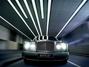 Mask, Bentley Arnage, tunnel