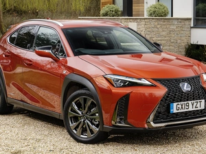 Lexus UX, Front, side, Hybrid