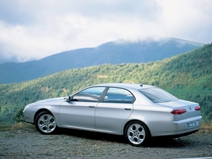 Alfa Romeo 166, Valley