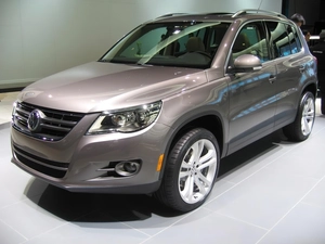 Volkswagen Tiguan, saloon