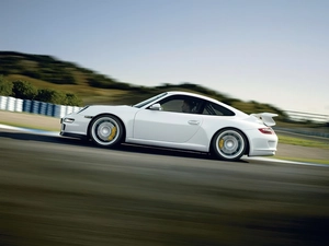 White Porsche GT3