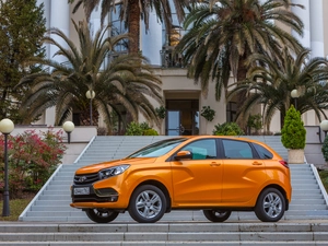 2015, Orange, Lada XRAY